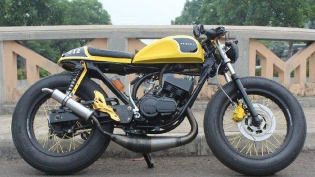 Yamaha RX 100
